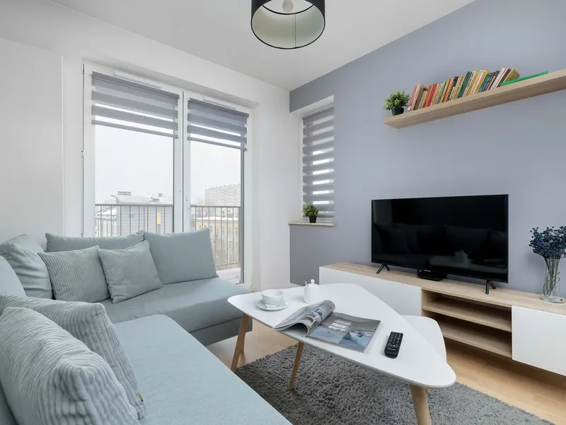 Modernes Apartment | Arbeitsraum und Balkon – Foto 4