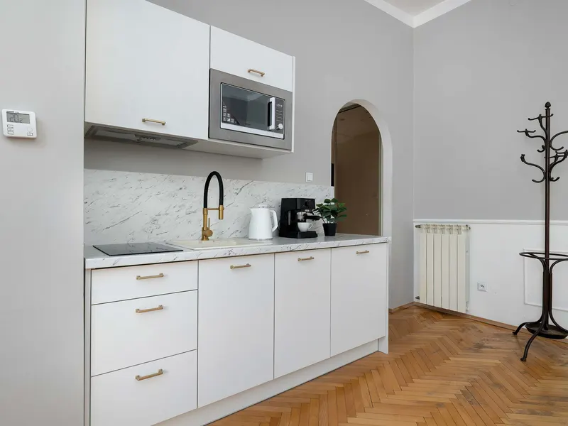 Gemütliche Wohnung für 6 Personen | In der Nähe der Oper und des Bahnhofs – Foto 3