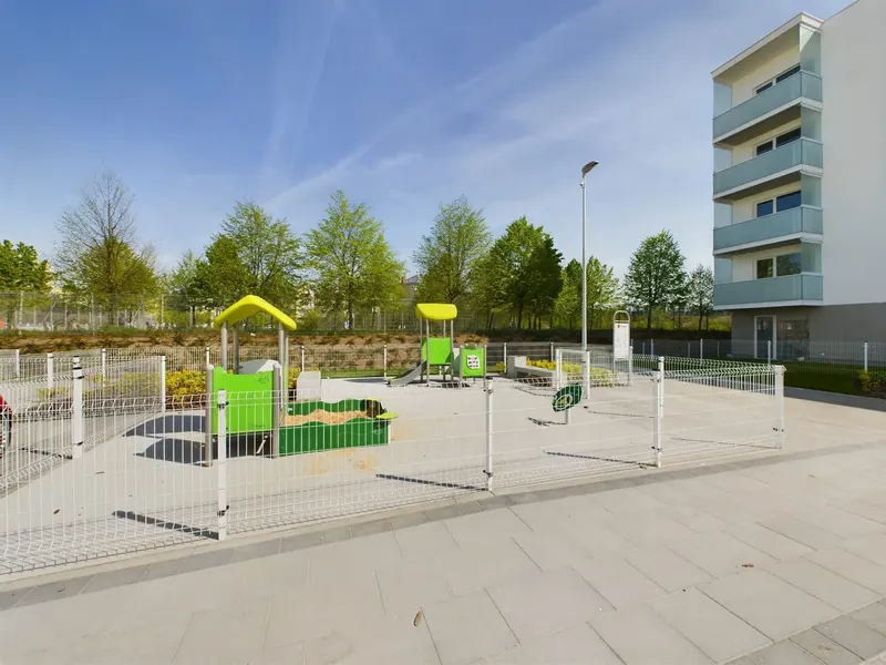 Nowoczesny Apartament z Balkonem | Parking, Miejsce do Pracy – zdjęcie 5