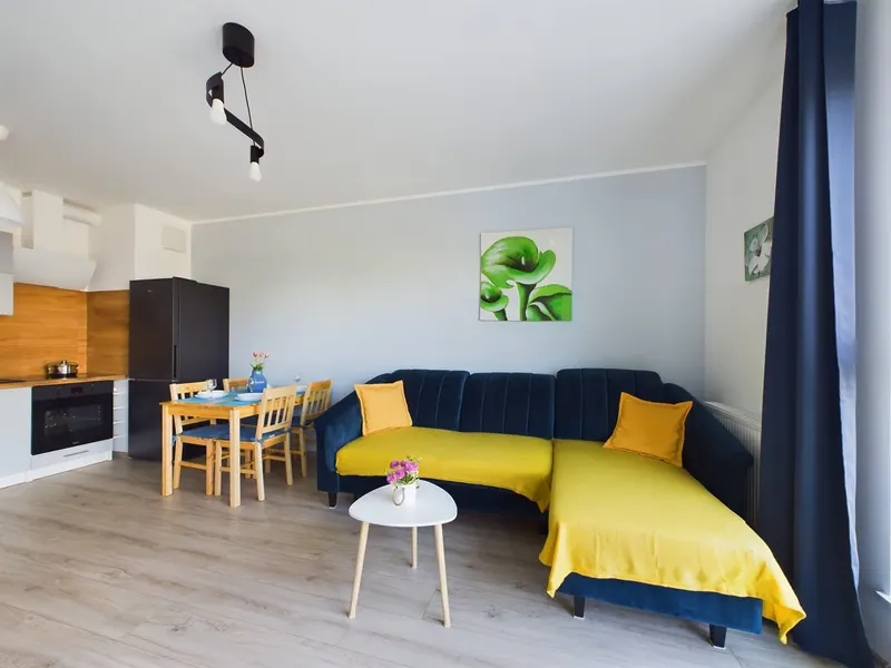 Nowoczesny Apartament z Balkonem | Parking, Miejsce do Pracy – zdjęcie 1