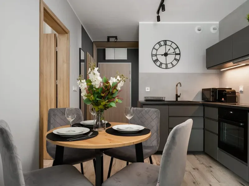 Stylowy Apartament we Wrocławiu | Blisko Rynku | Balkon – zdjęcie 3