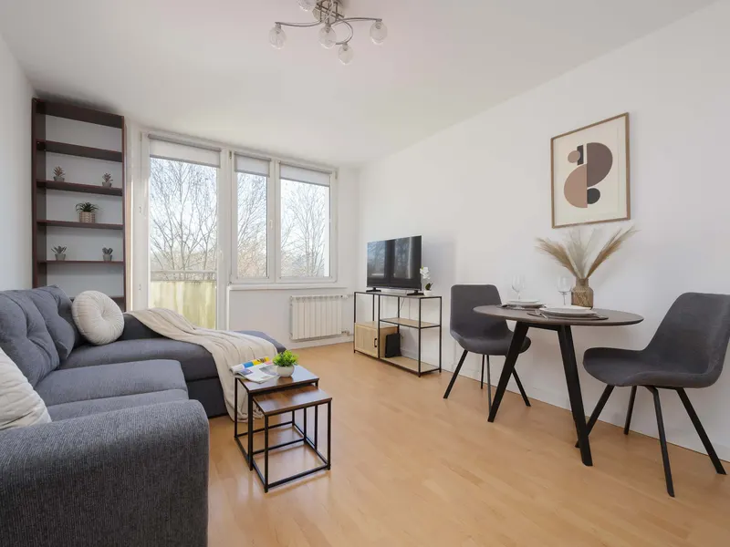 Funktionales Apartment | Arbeitsbereich, Balkon – Foto 5