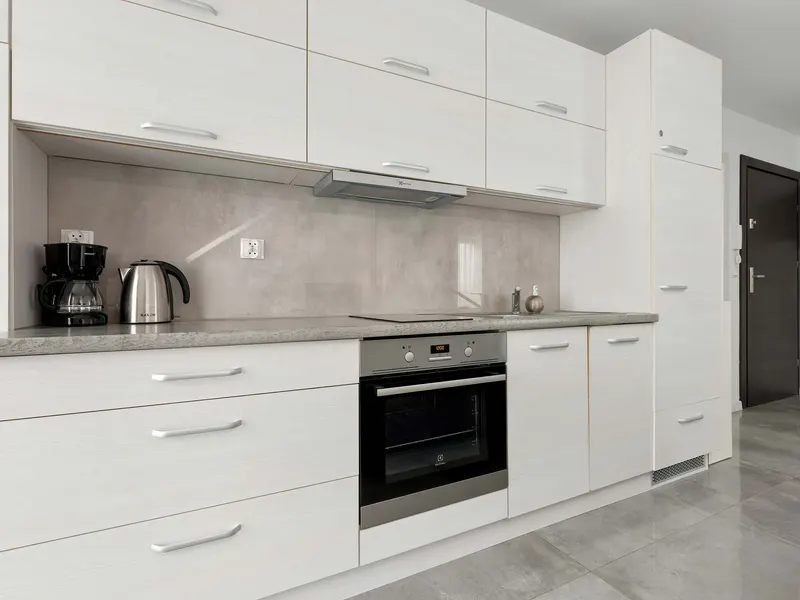 Geräumige Wohnung | 2 Schlafzimmer, Balkon, Parkplatz – Foto 4