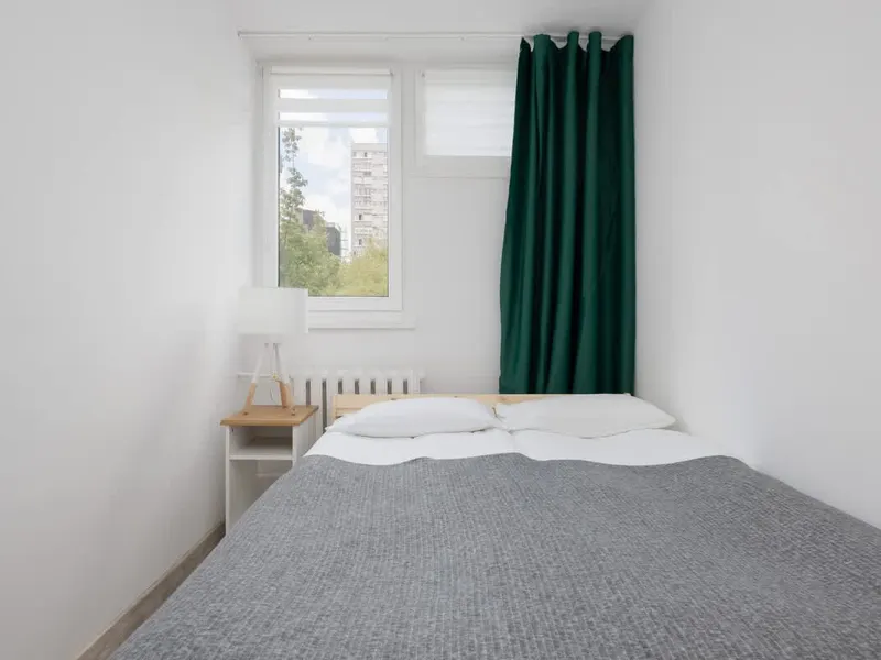 Apartment with 2 Bedrooms in Wola | Workspace – photo 2