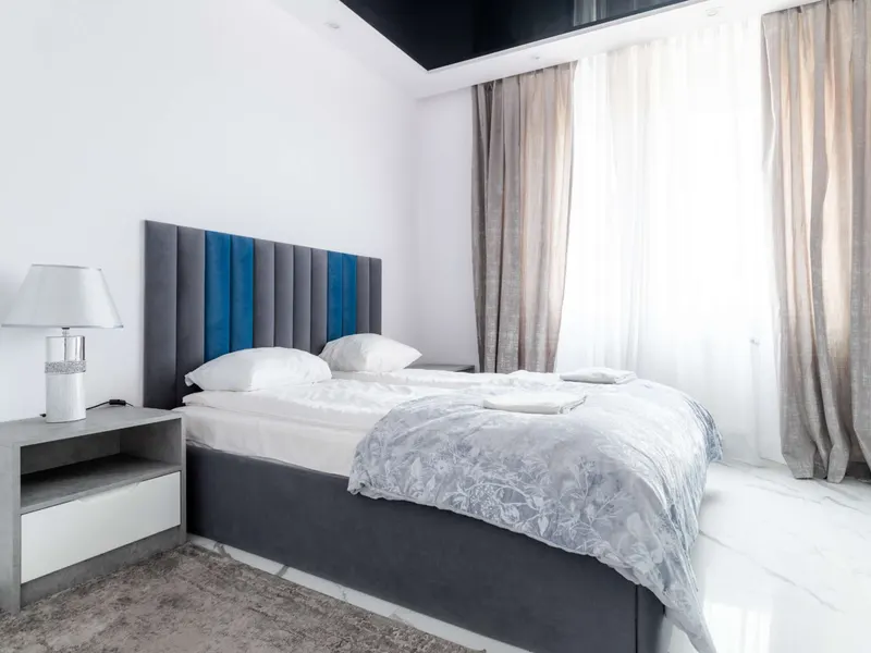 Stylowy Apartament w Centrum | Balkon i Blisko Plaży – zdjęcie 1