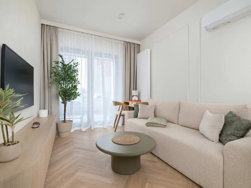 Moderne Wohnung | Balkon, Parkplatz, Fitnessraum – Foto 1