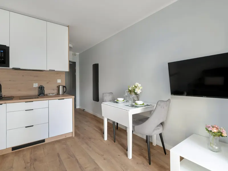 Komfortables Studio mit Terrasse | Parkplatz und Nähe zum Park – Foto 2