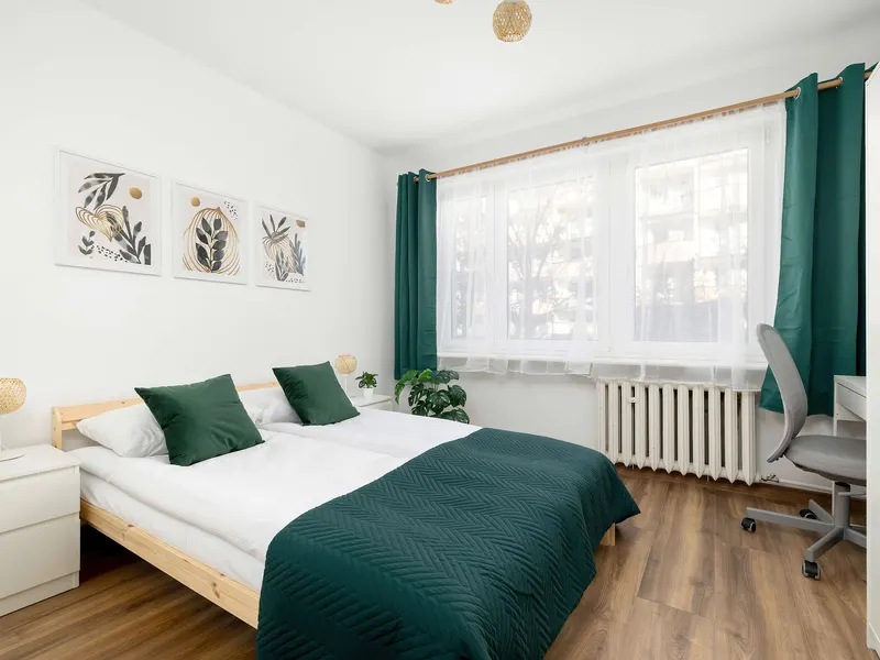 Spacious Apartment for 6 People | Balcony and Workspace – photo 2