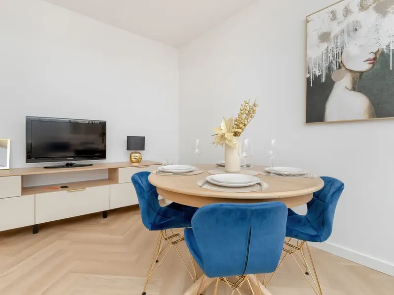 Stylowy Apartament z Balkonem | Prywatny Parking – zdjęcie 3