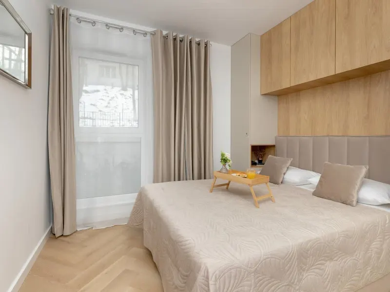 Stylowy Apartament z Balkonem | Prywatny Parking – zdjęcie 2