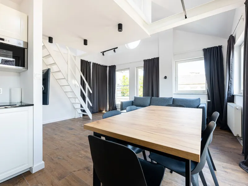 Dwupoziomowy Apartament | Blisko Plaży i Monte Cassino – zdjęcie 5