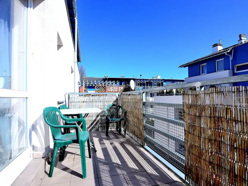 Klimatyczny Apartament | Balkon, Parking, Blisko Plaży – zdjęcie 2
