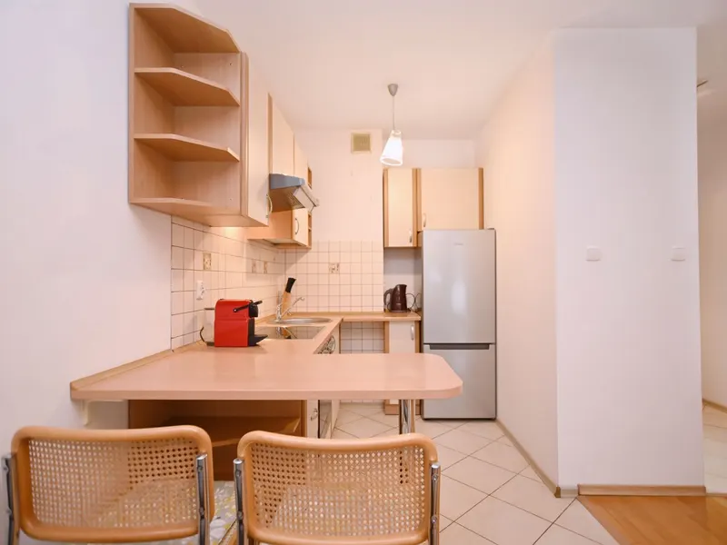 Gemütliches Apartment mit Balkon | 900 m zum Strand und Badewanne – Foto 3