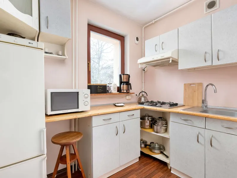 Przestronny Apartament | 4 Sypialnie | 1,5 km do Plaży – zdjęcie 2