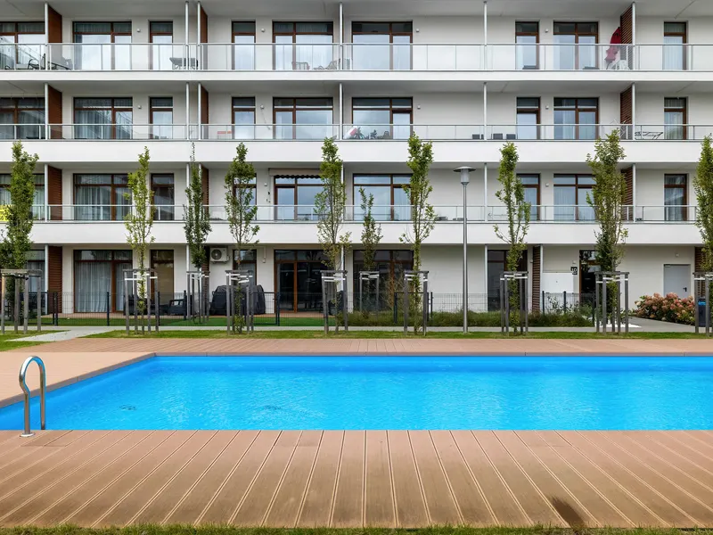 Klimatisierte Wohnung | Schwimmbad, Balkon, 300 m zum Strand – Foto 3
