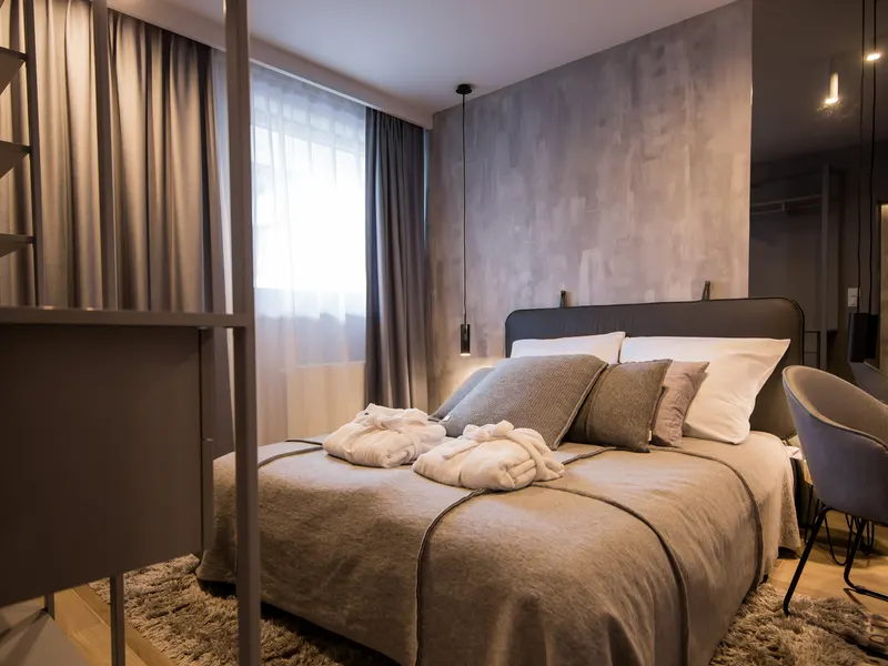 Air-conditioned Apartment with Terrace | Parking | Work Space – photo 1
