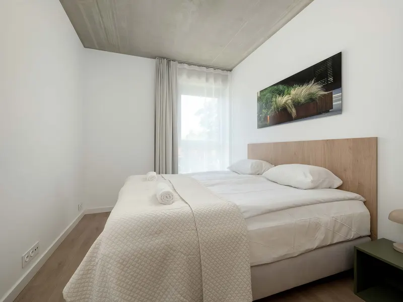 Nowoczesny Apartament w Centrum | Balkon, Parking, Klimatyzacja – zdjęcie 3