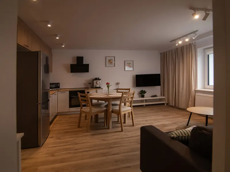 Zaciszny Apartament | Taras | Biurko & Parking – zdjęcie 3
