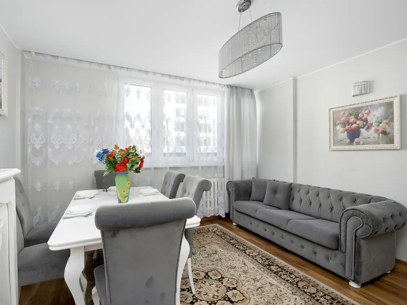 Spacious Apartment | Center, 4 Bedrooms, Air Conditioning – photo 2