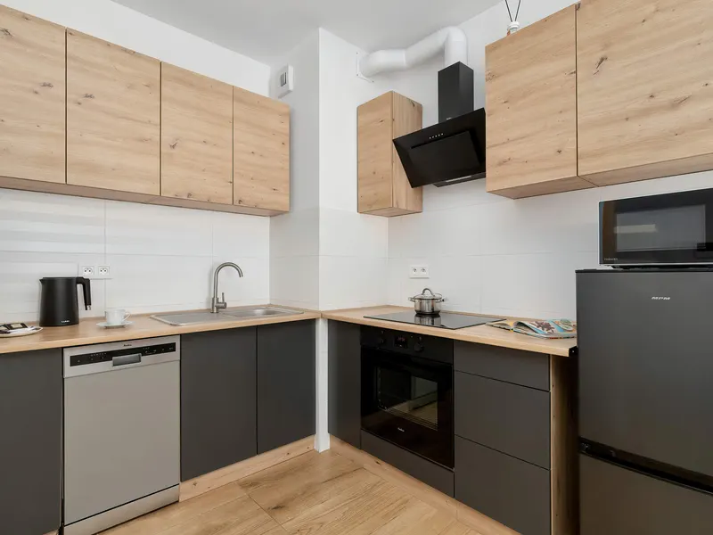 Ruhige Wohnung in Zentrumsnähe | Parkplatz und Balkon – Foto 3