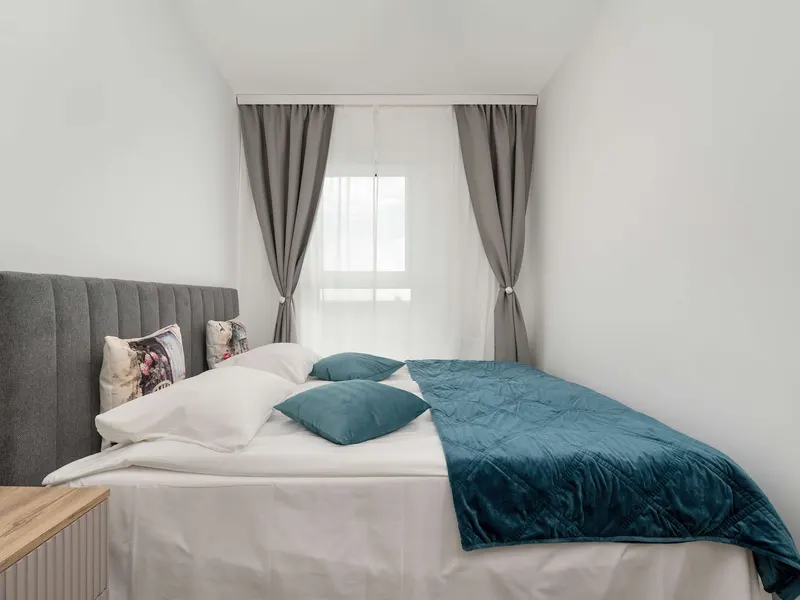 Przestronny Apartament z Balkonem | Widok na Rzekę – zdjęcie 4