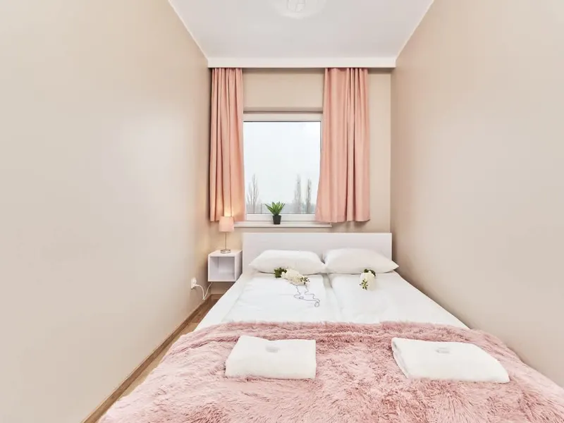 Stylowy Apartament z Balkonem | Parking | Blisko Odry – zdjęcie 2