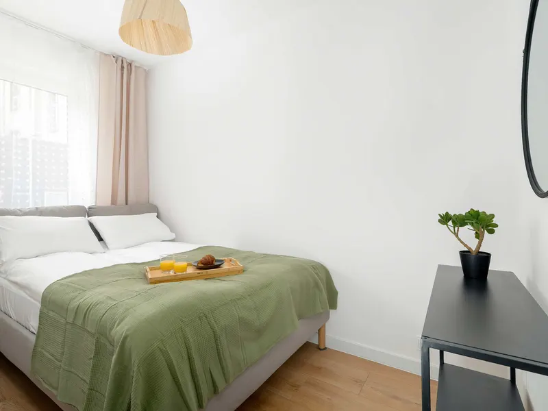 Stilvolle Wohnung | Parkplatz im Zentrum | 9 min zum Marktplatz – Foto 2