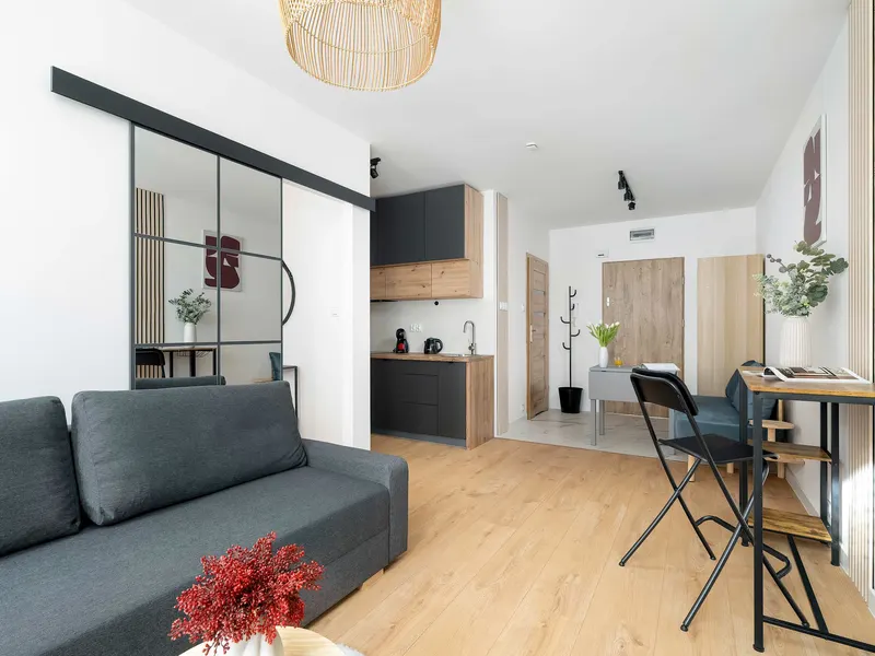 Stilvolle Wohnung | Parkplatz im Zentrum | 9 min zum Marktplatz – Foto 1