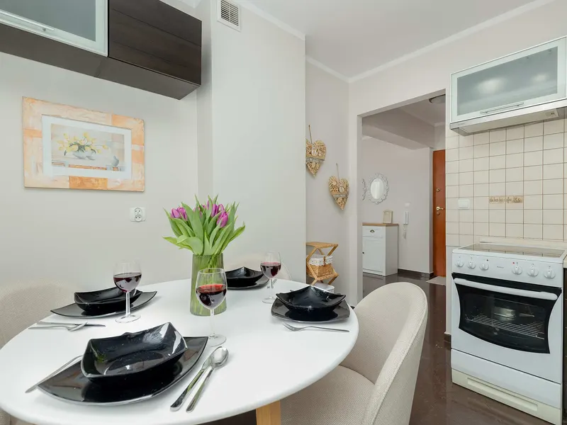 Comfortable Apartment | Balcony and Close to the Beach – photo 4
