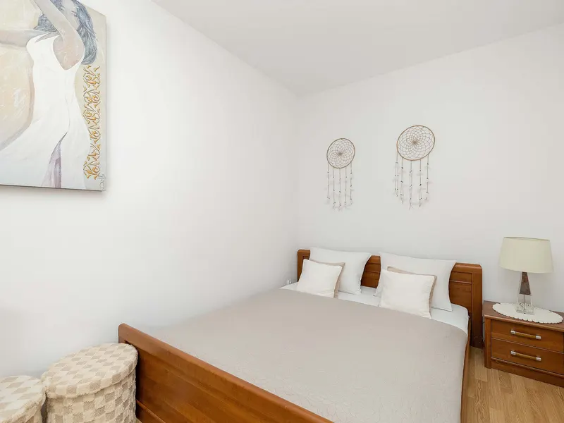 Comfortable Apartment | Balcony and Close to the Beach – photo 2