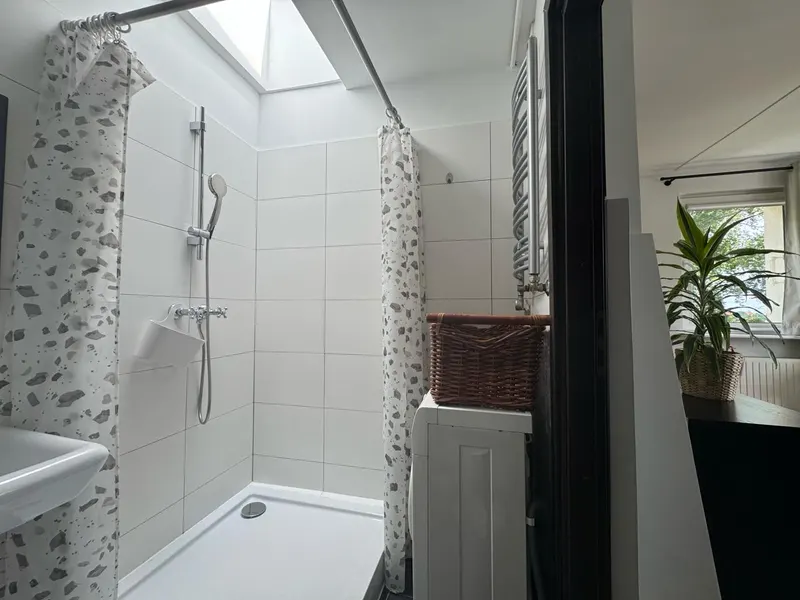 Funkcjonalne Studio w Sopocie | Parking | 950 m do Plaży – zdjęcie 3