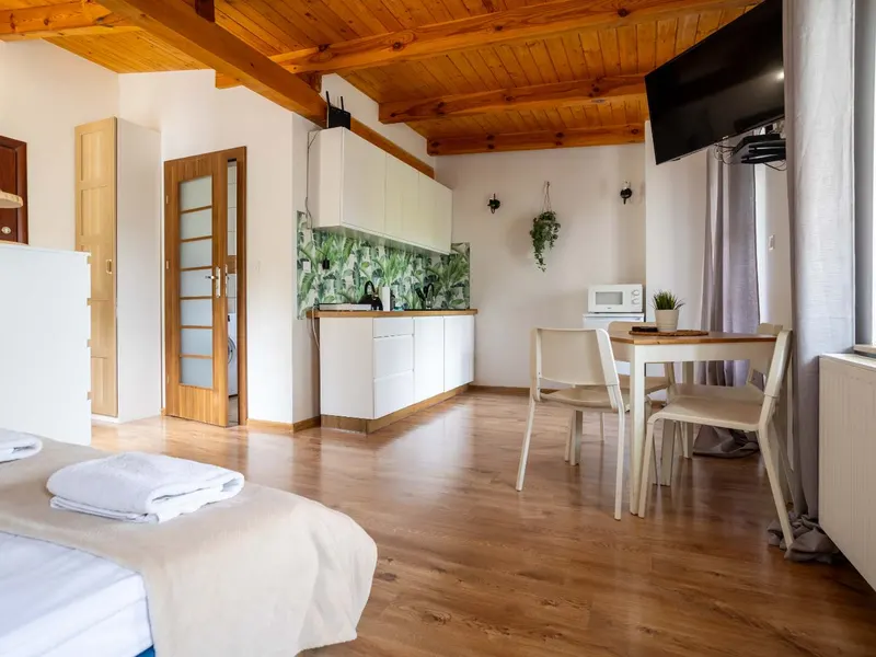 Przytulne Studio | Blisko Plaży, Balkon, Wanna – zdjęcie 2