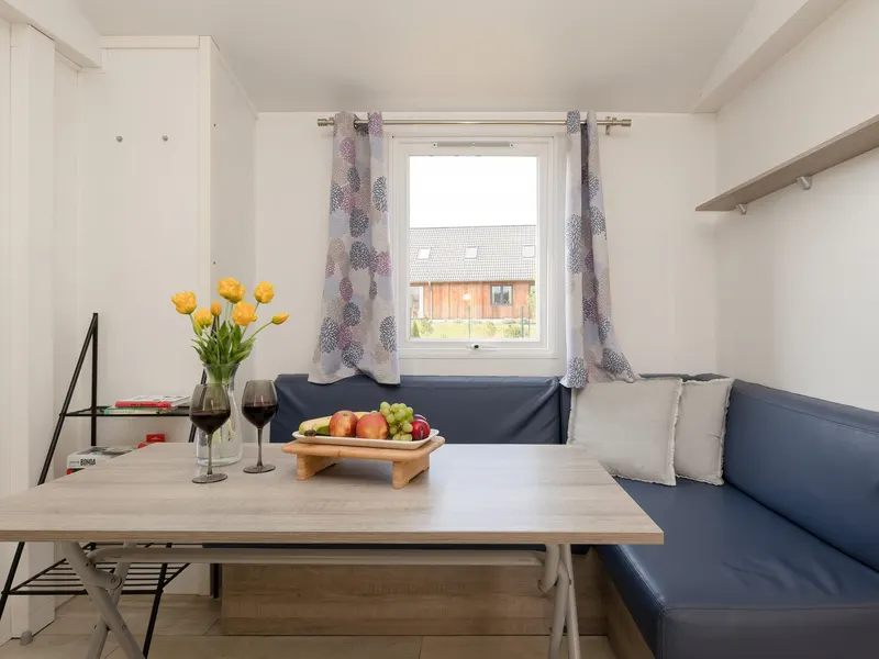 Komfortable Wohnung mit Jacuzzi | 3 Schlafzimmer | Parkplatz – Foto 2