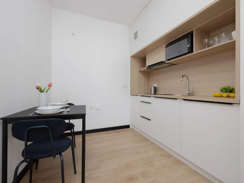 Funktionelles Studio | 140 m zur Metro | Haustierfreundlich – Foto 2