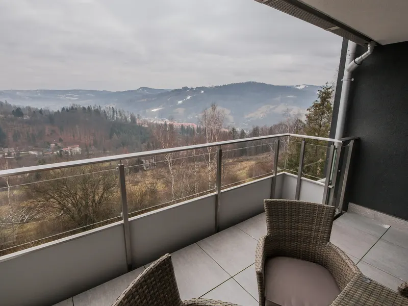 Charmantes Appartement mit Bergblick | Parkplatz – Foto 4