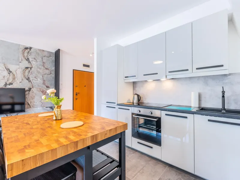 Komfortowy Apartament | Balkon, Parking, Blisko Plaży – zdjęcie 3