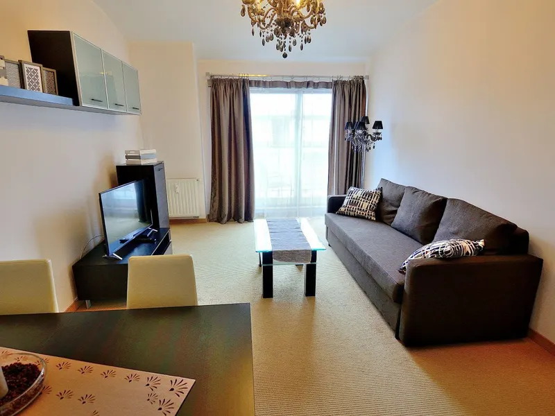 Spacious Apartment | Underground Parking, Two Bedrooms – photo 1