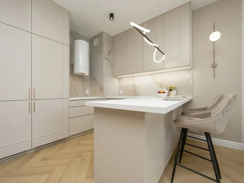 Elegante Wohnung in Prag | Balkon, Klimaanlage und Parkplatz – Foto 4