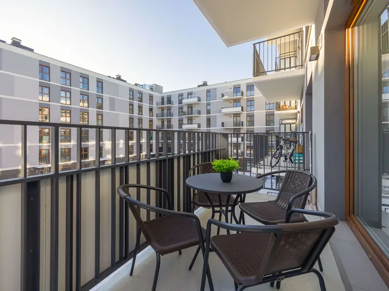 Komfortable Wohnung | Tiefgarage, Balkon – Foto 4