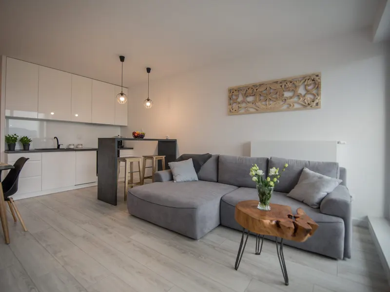 Elegantes Appartement | Parkplatz | Bergblick – Foto 5