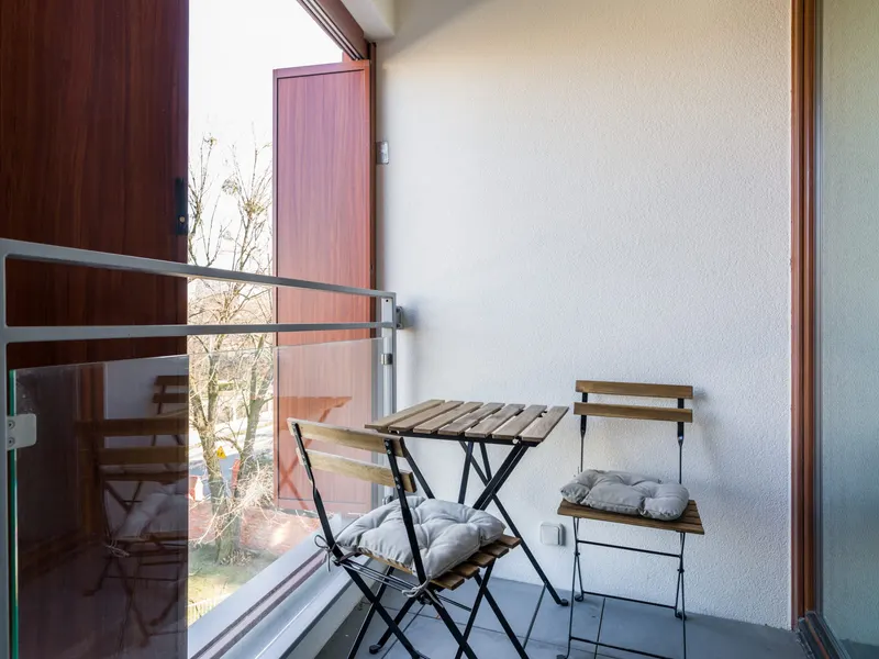 Comfortable Apartment | Balcony, Parking, next to the Fair – photo 3