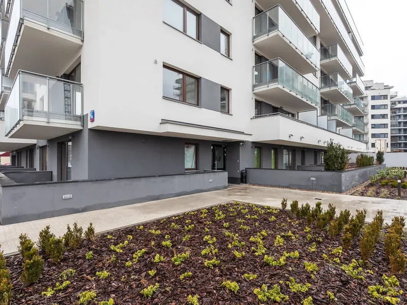 Klimatisiertes Studio in Wola | 500 m zu CH Arkadia – Foto 5