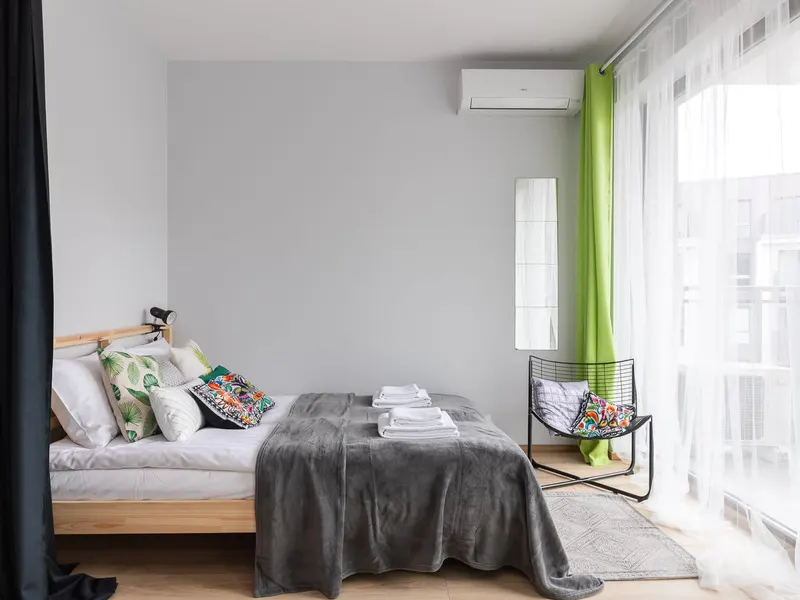 Klimatisiertes Studio in Wola | 500 m zu CH Arkadia – Foto 3