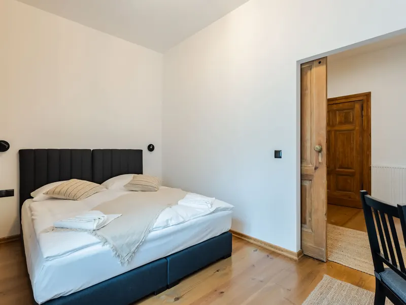 Komfortables Apartment für 6 Personen | Arbeitstisch – Foto 3