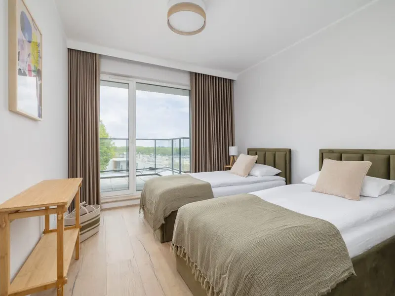 Modernes Apartment | 2 Schlafzimmer, Balkon, Parkplatz – Foto 3