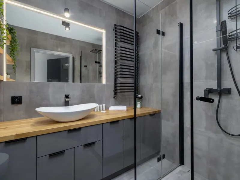 Geräumige Wohnung | 2 Schlafzimmer, Balkon und Parkplatz – Foto 3