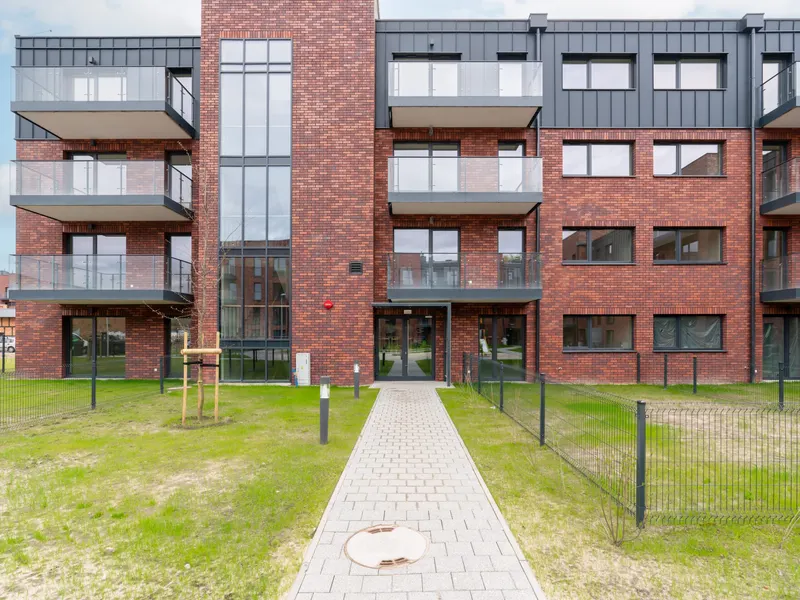 Słoneczny Apartament z Balkonem | Parking | Widok na Jezioro – zdjęcie 5