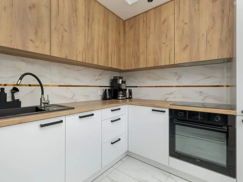 Stylowy Apartament w Centrum | Balkon | Przechowalnia Rowerów – zdjęcie 4