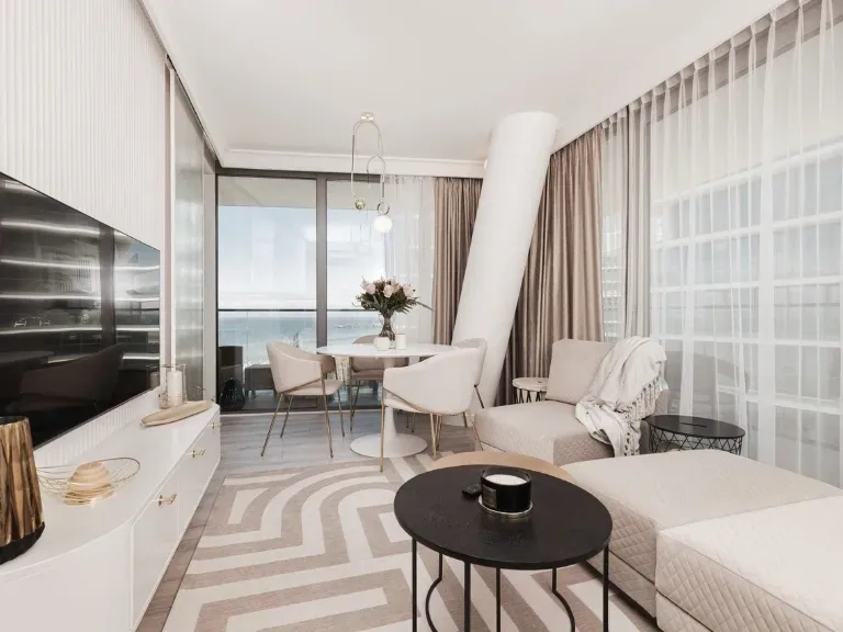 Elegancki, jasny apartament z widokiem na morze, Międzyzdroje