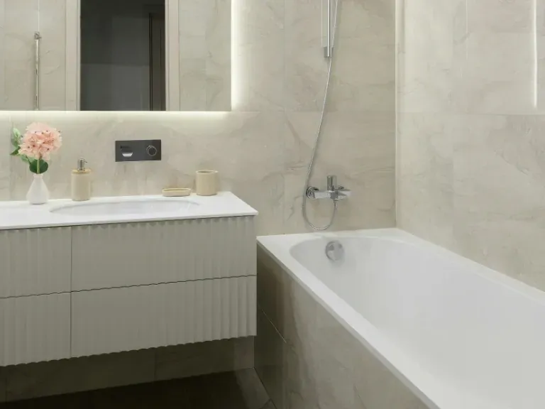 Apartament z wanną, umywalka z lustrem